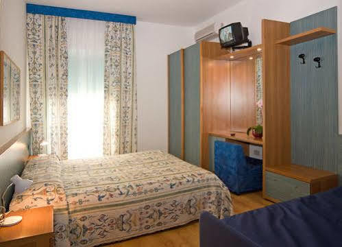 Serena Hotel 3*