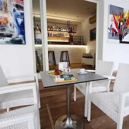 Hotel Serena 3*