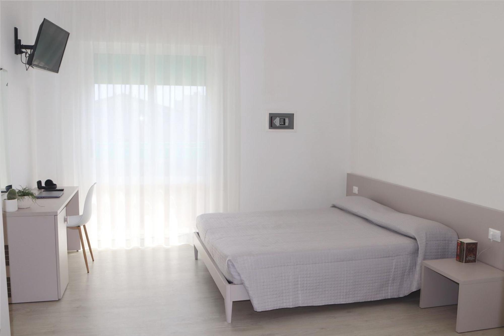 Hotel Serena